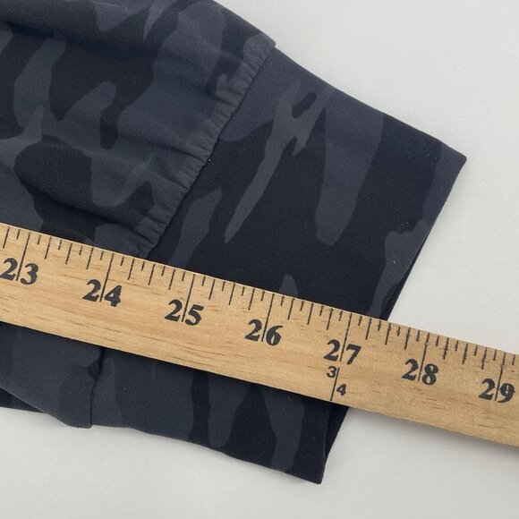 Athleta Size Medium Black Gray Camo Salutation Joggers - Picture 8 of 13